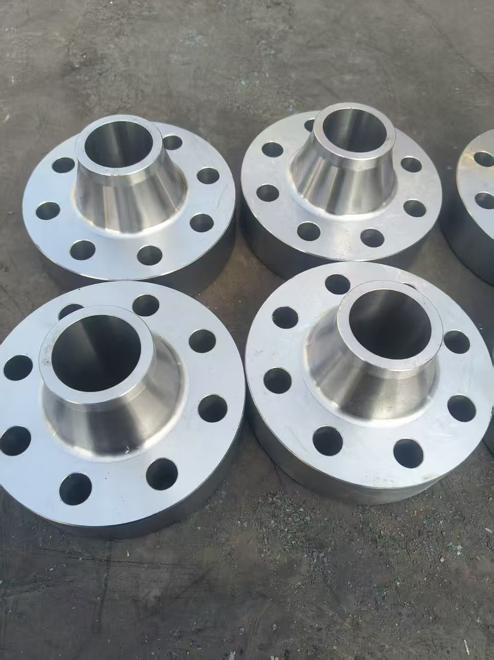 En 1092 Pn6- Pn100 S235/S265 A105 Carbon Steel/Stainless Steel Ss 304 Type 01/02/05/11/12/13 So Flan